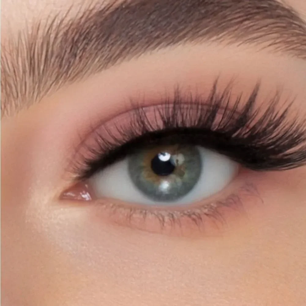 Velour Premium‎ Synthetic Lashes